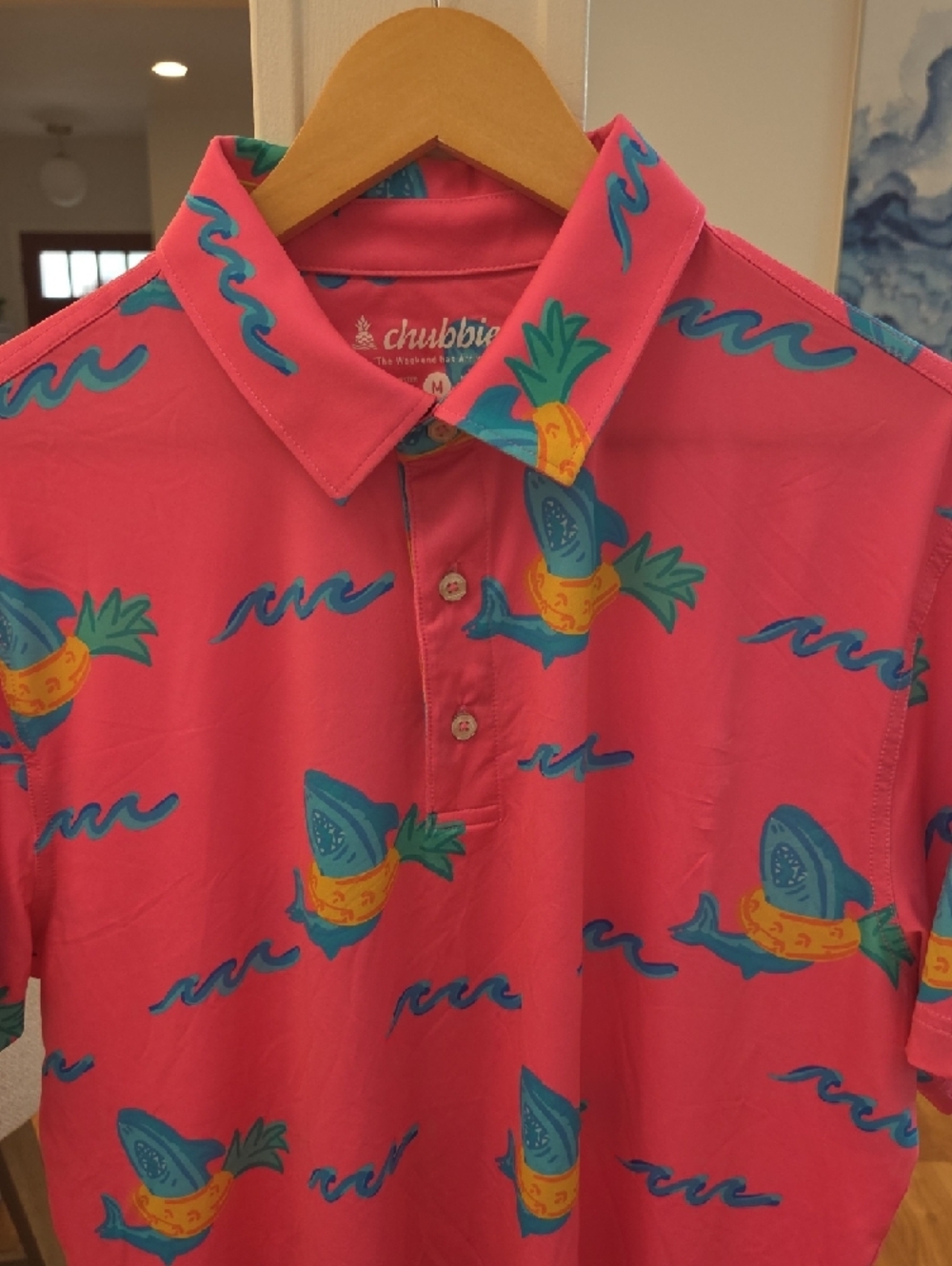 chubbies Men's Pink Golf Polo Shirt with Blue Shark & Yellow Pineapple Print - Picture 3 of 6